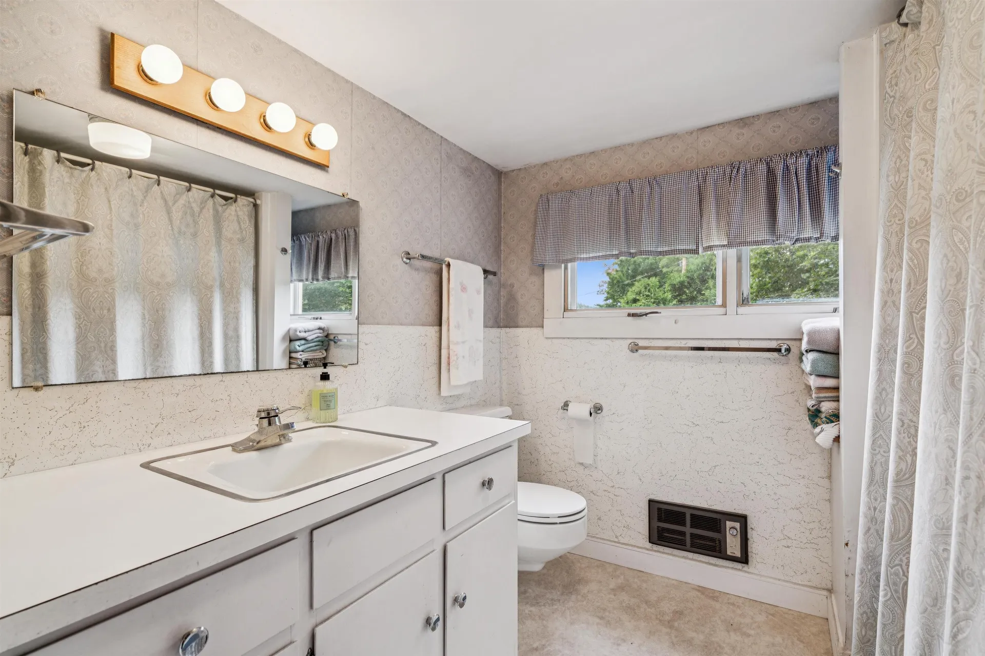 3782 Us Route 113 Thetford VT 05075