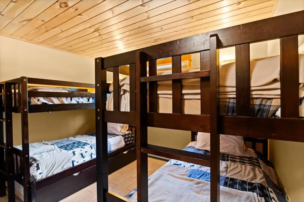 5 Founders Hill Road Winhall VT 05340