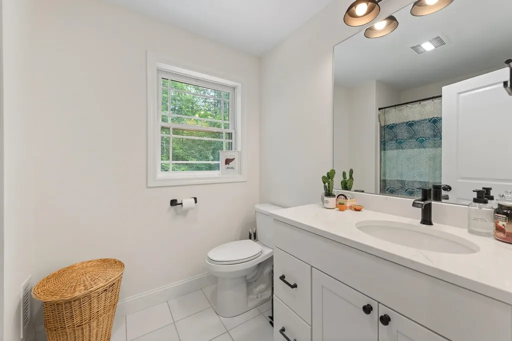 187 Intervale Road Canterbury NH 03224