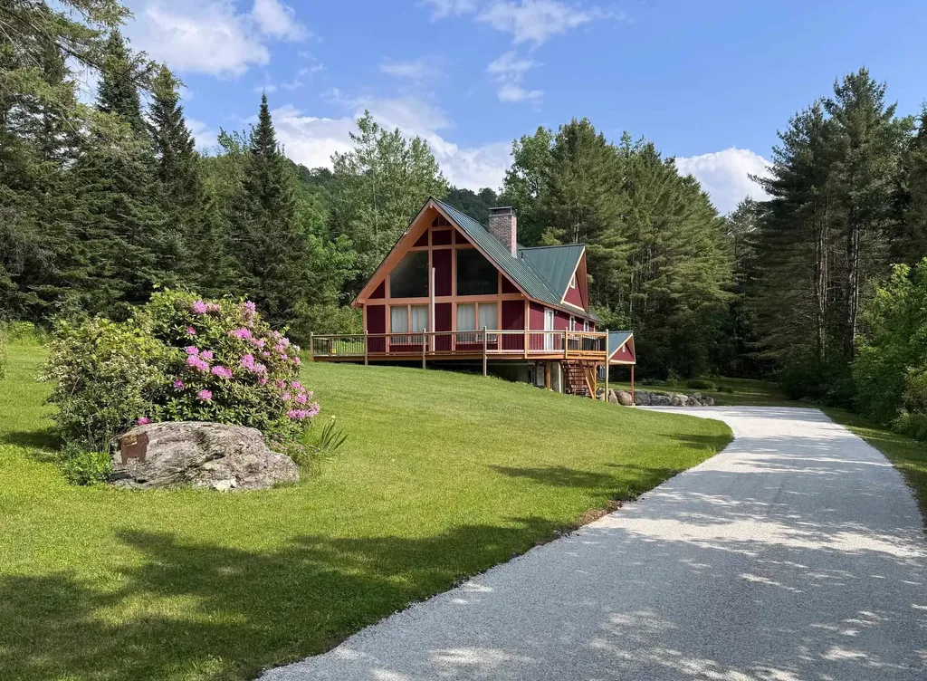 60 Grandview Drive Richmond VT 05477