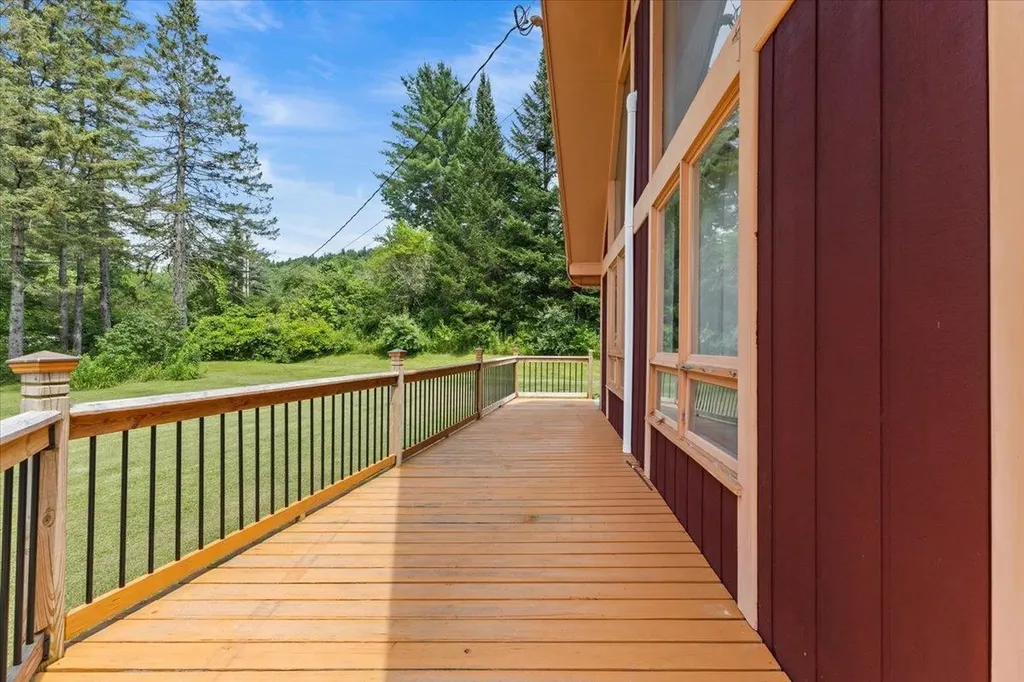 60 Grandview Drive Richmond VT 05477