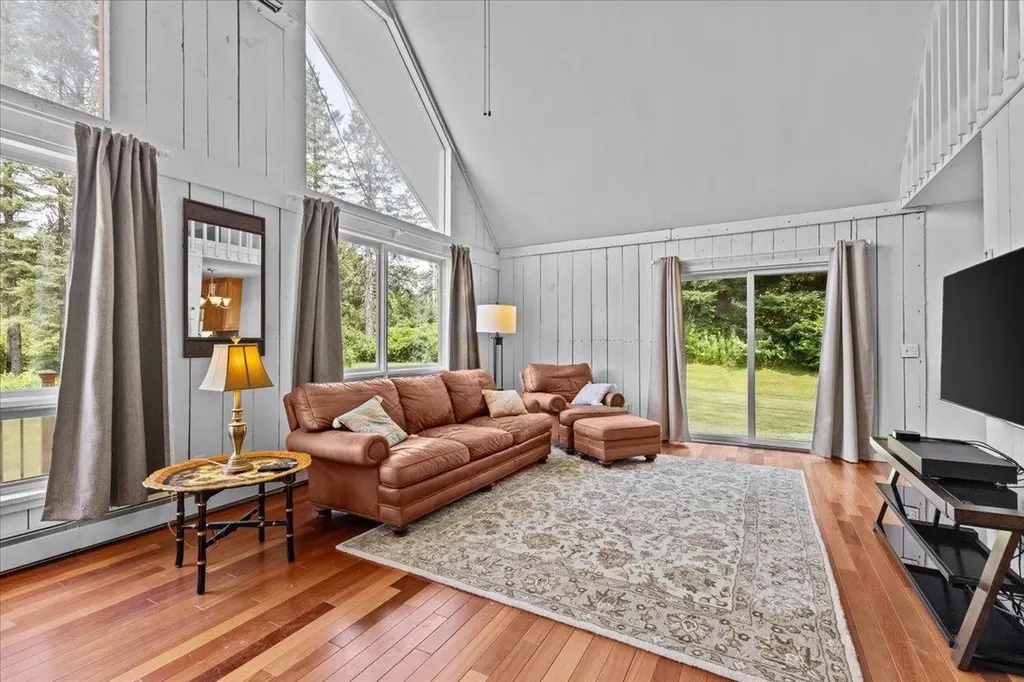 60 Grandview Drive Richmond VT 05477