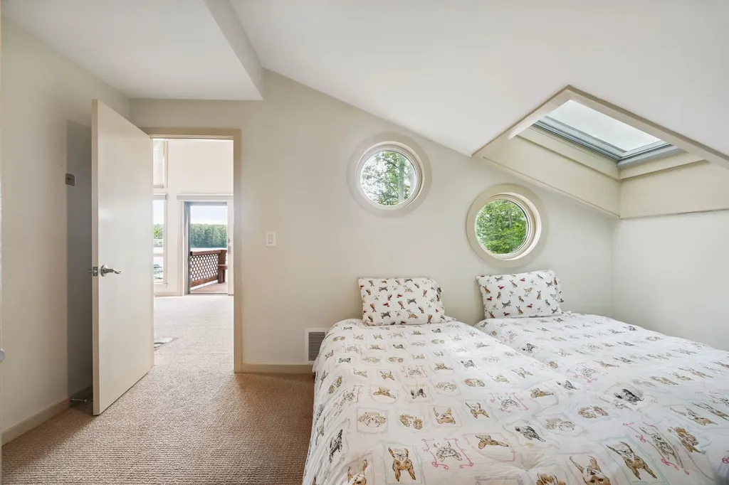 213 Bay Point Road Newbury NH 03255