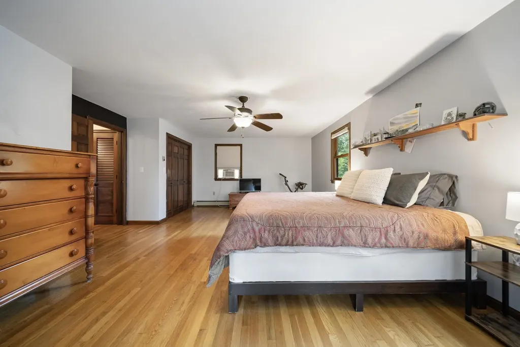 79 King Road Bedford NH 03110