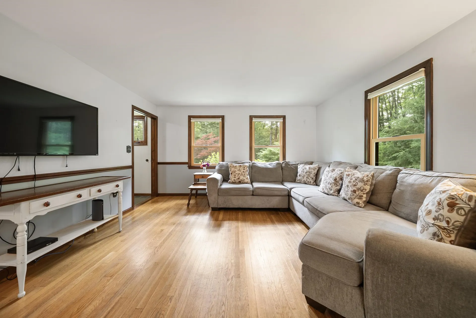 79 King Road Bedford NH 03110