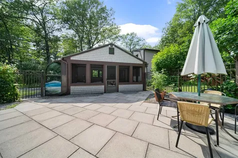 79 King Road Bedford NH 03110