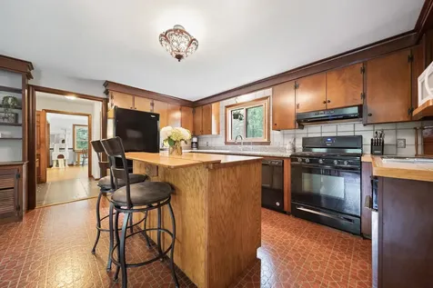 79 King Road Bedford NH 03110