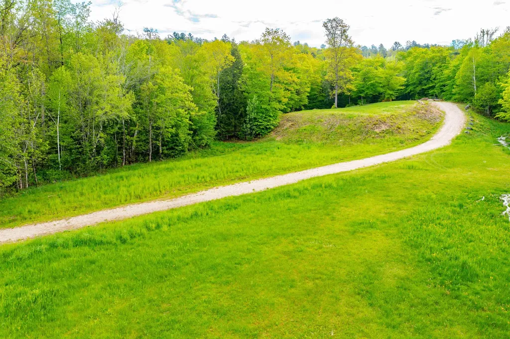 1830 Lake Street Bristol NH 03222