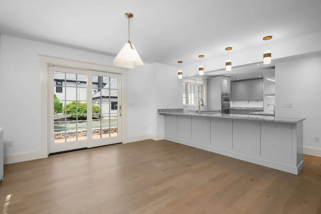 419 & 425 York Street York ME 03909