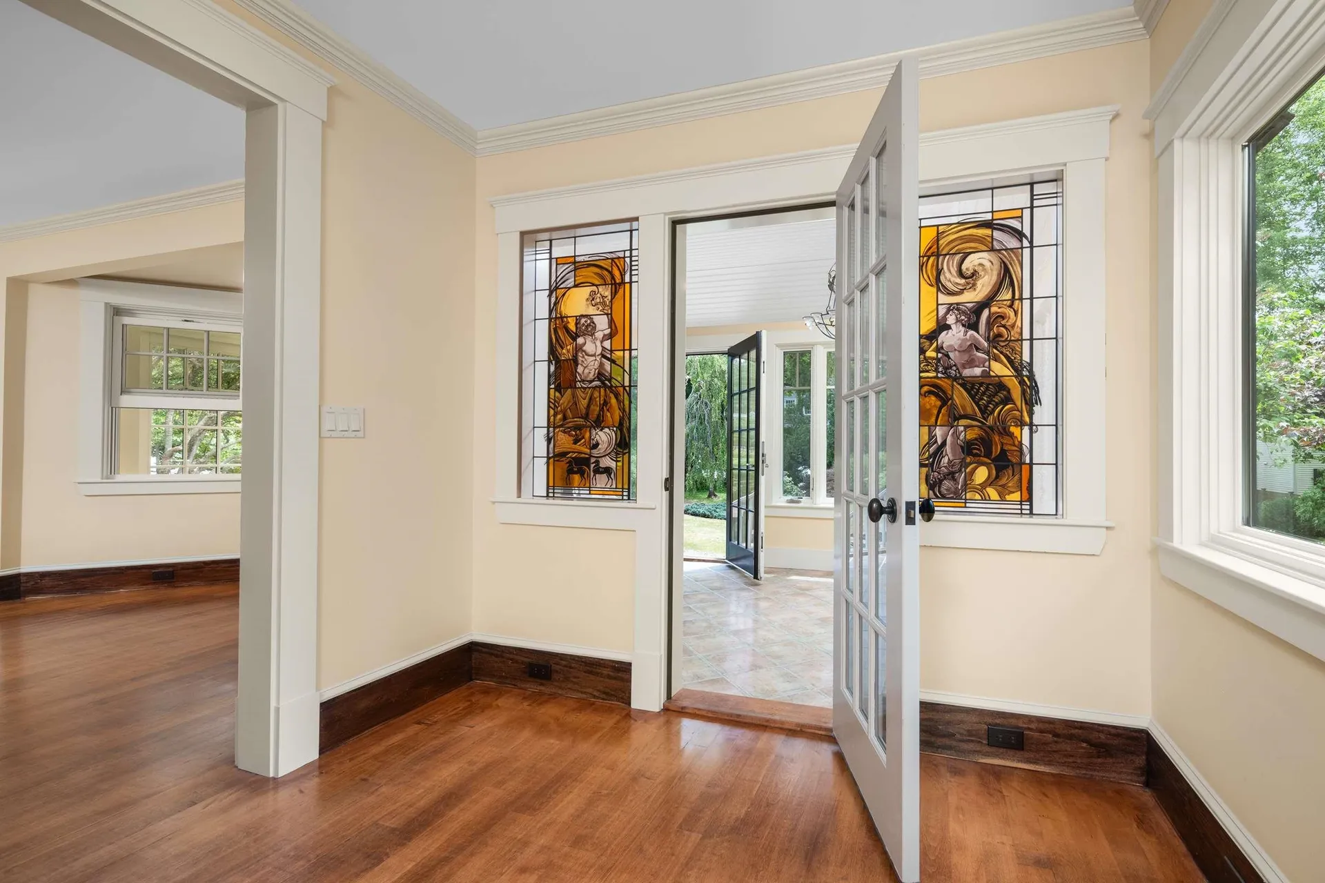 419 & 425 York Street York ME 03909