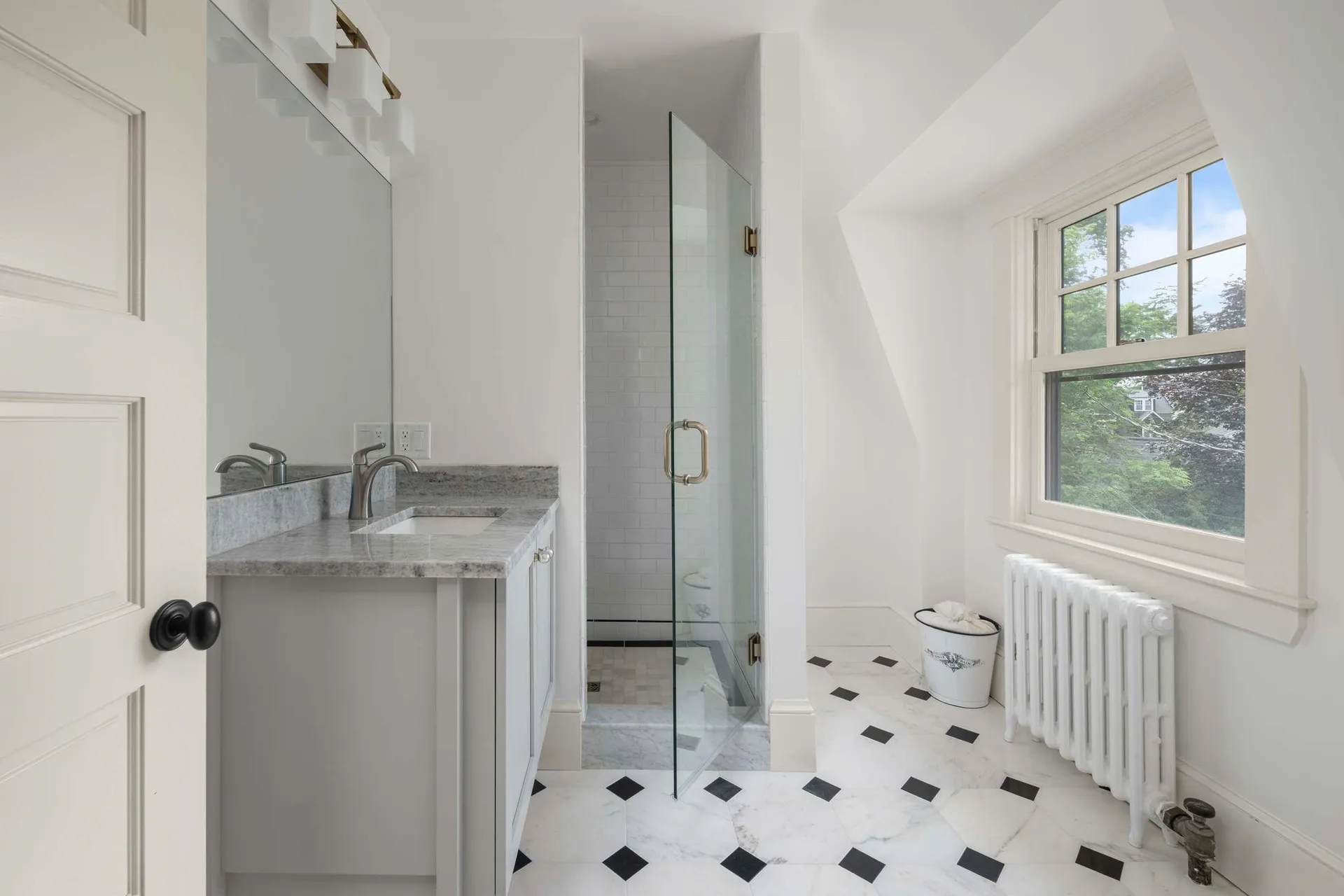 419 & 425 York Street York ME 03909