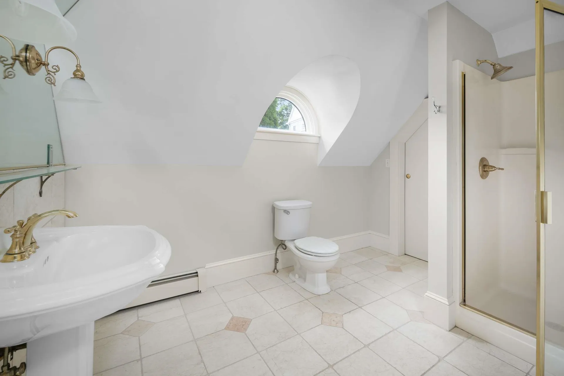 419 & 425 York Street York ME 03909