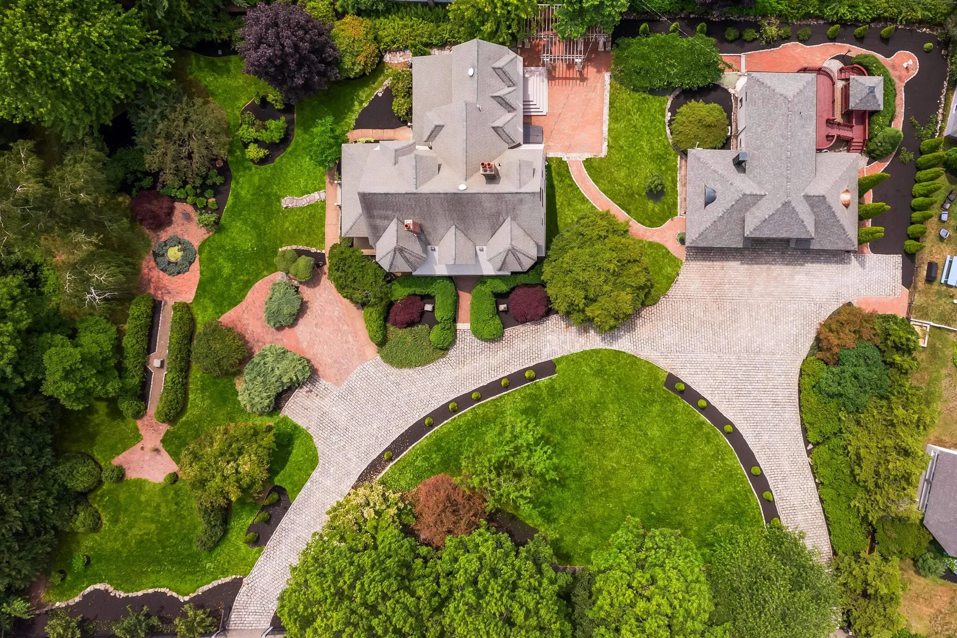 419 & 425 York Street York ME 03909