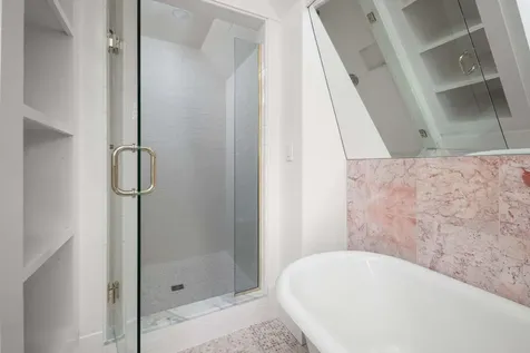 419 & 425 York Street York ME 03909