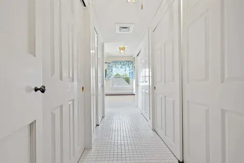 419 & 425 York Street York ME 03909