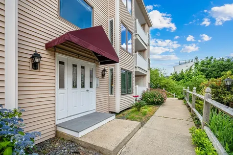 975 Ocean Boulevard Hampton NH 03842