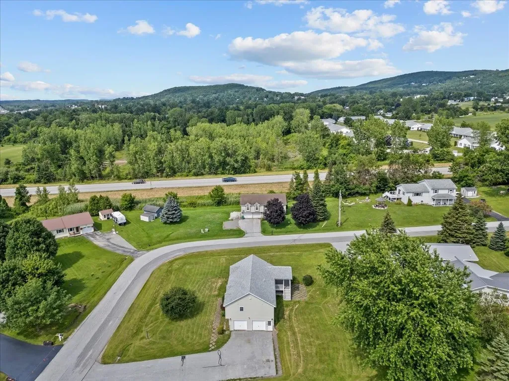 12 Tanglewood Drive St. Albans Town VT 05478