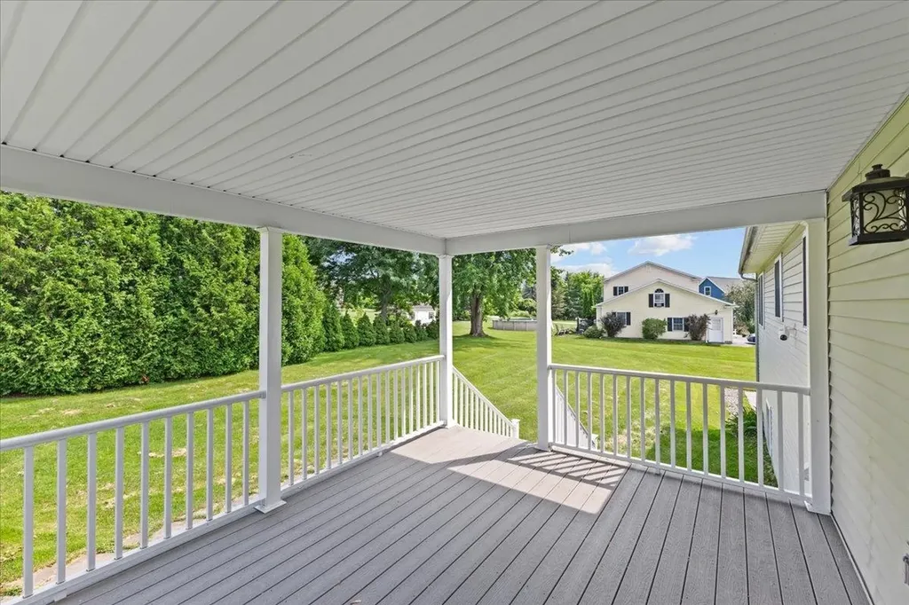 12 Tanglewood Drive St. Albans Town VT 05478