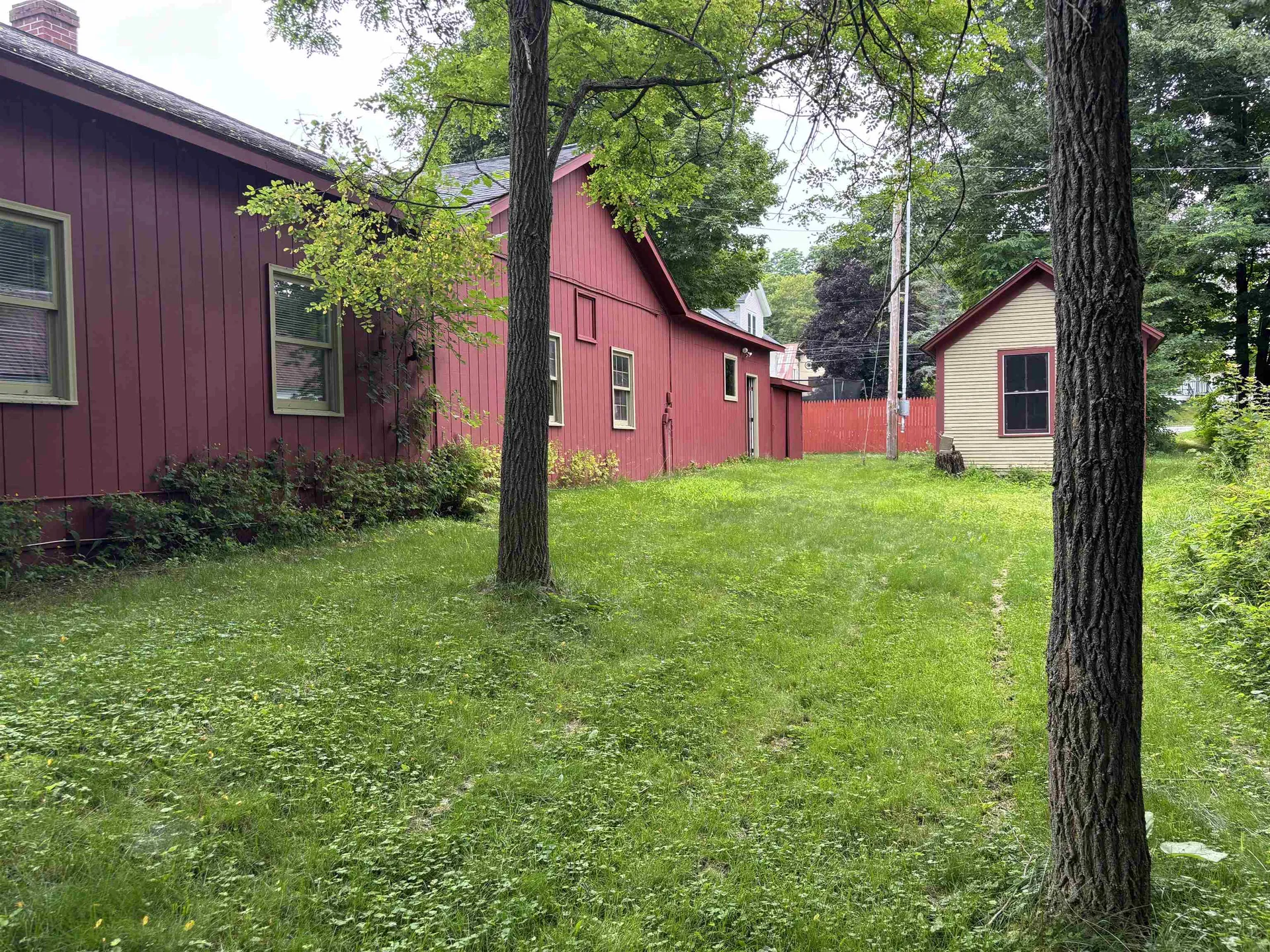 258 & 260 Main Street Hyde Park VT 05655