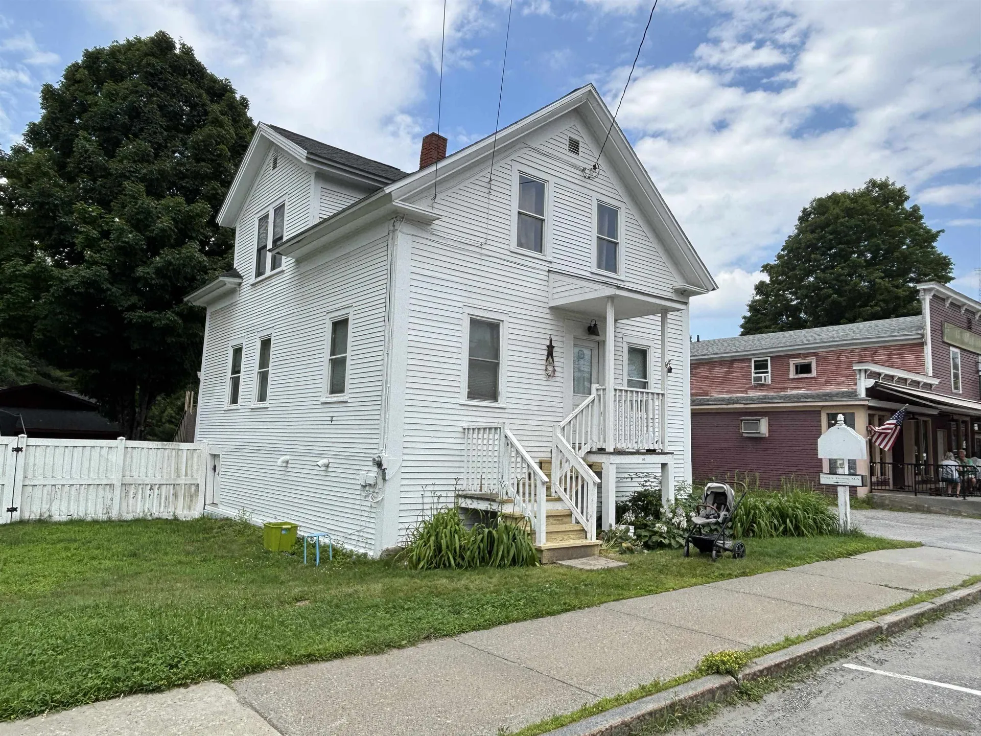 258 & 260 Main Street Hyde Park VT 05655