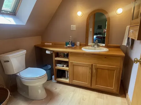 1751 Kingdom Road Vershire VT 05079