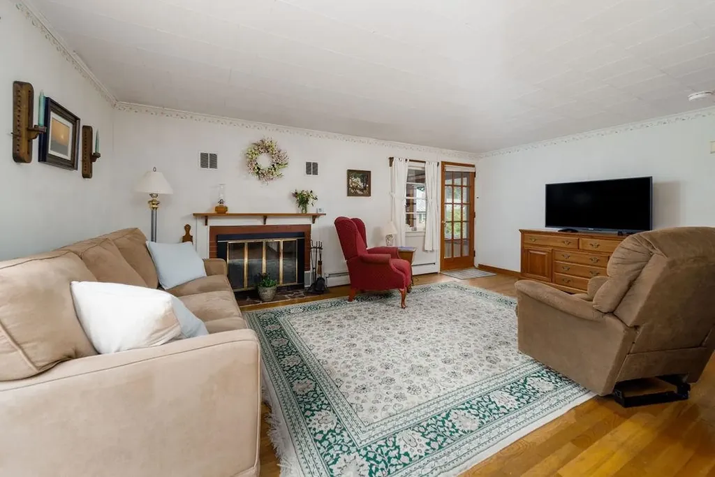 226 Forest Hills Avenue Hartford VT 05001