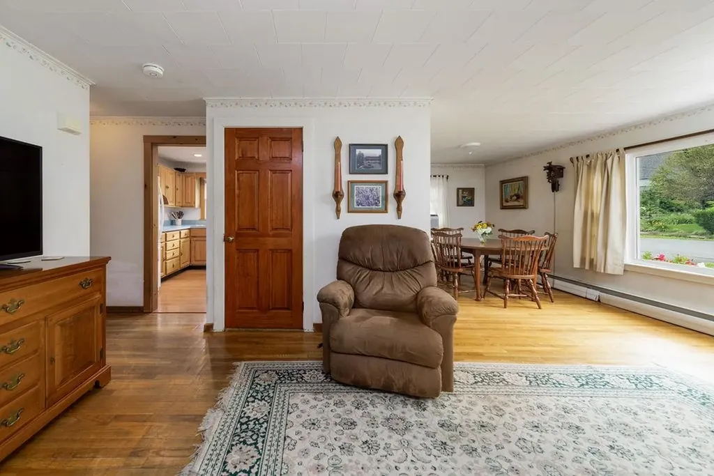 226 Forest Hills Avenue Hartford VT 05001