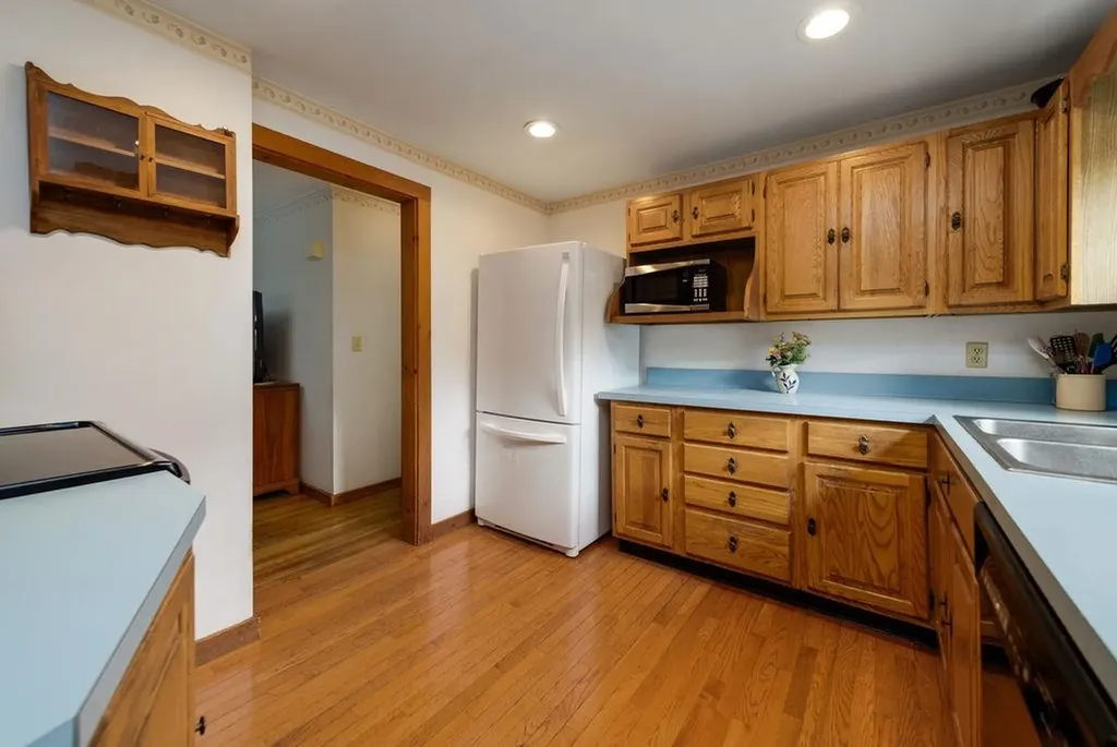 226 Forest Hills Avenue Hartford VT 05001