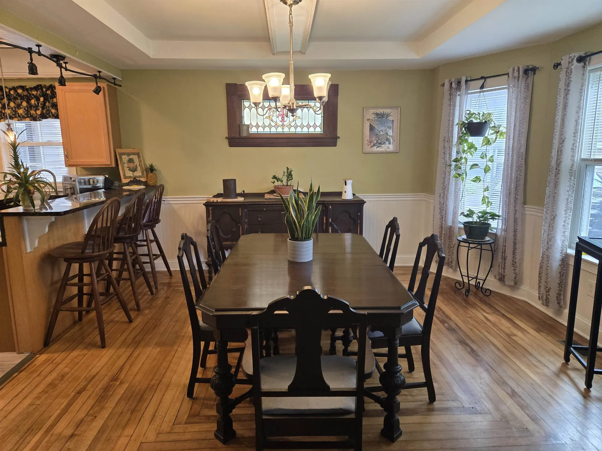 841 Beech Street Manchester NH 03104