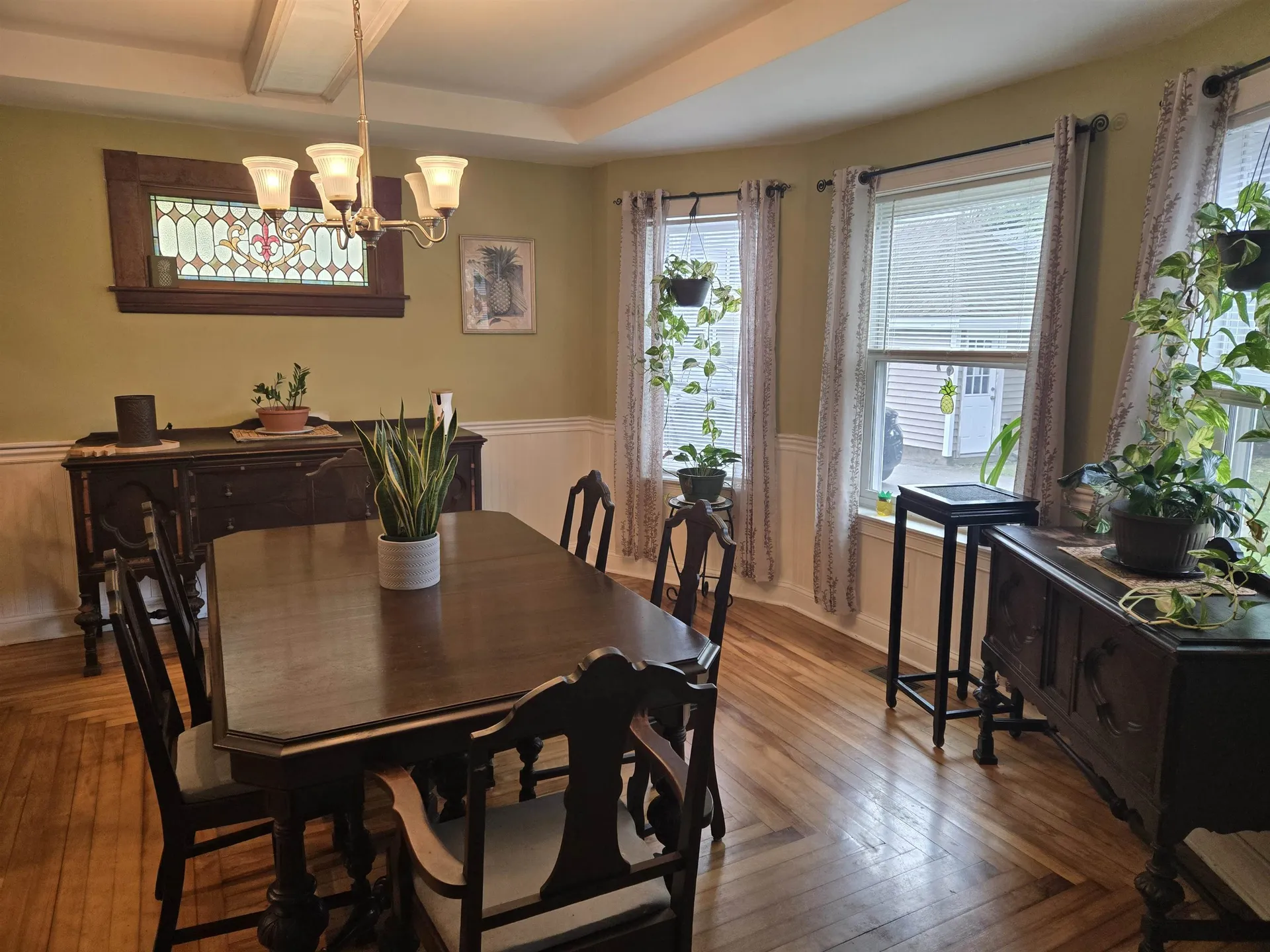 841 Beech Street Manchester NH 03104