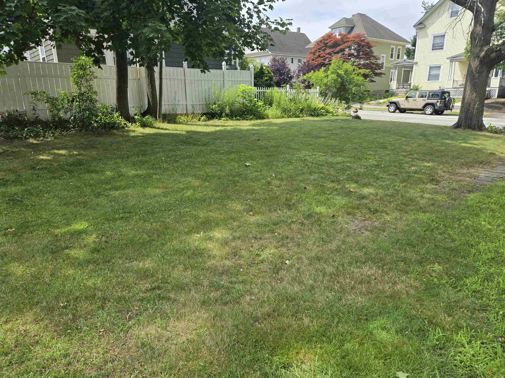 841 Beech Street Manchester NH 03104