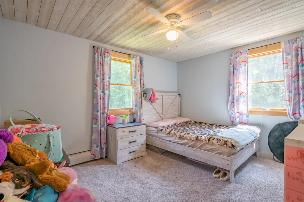 28 Birchwood Drive Weare NH 03281