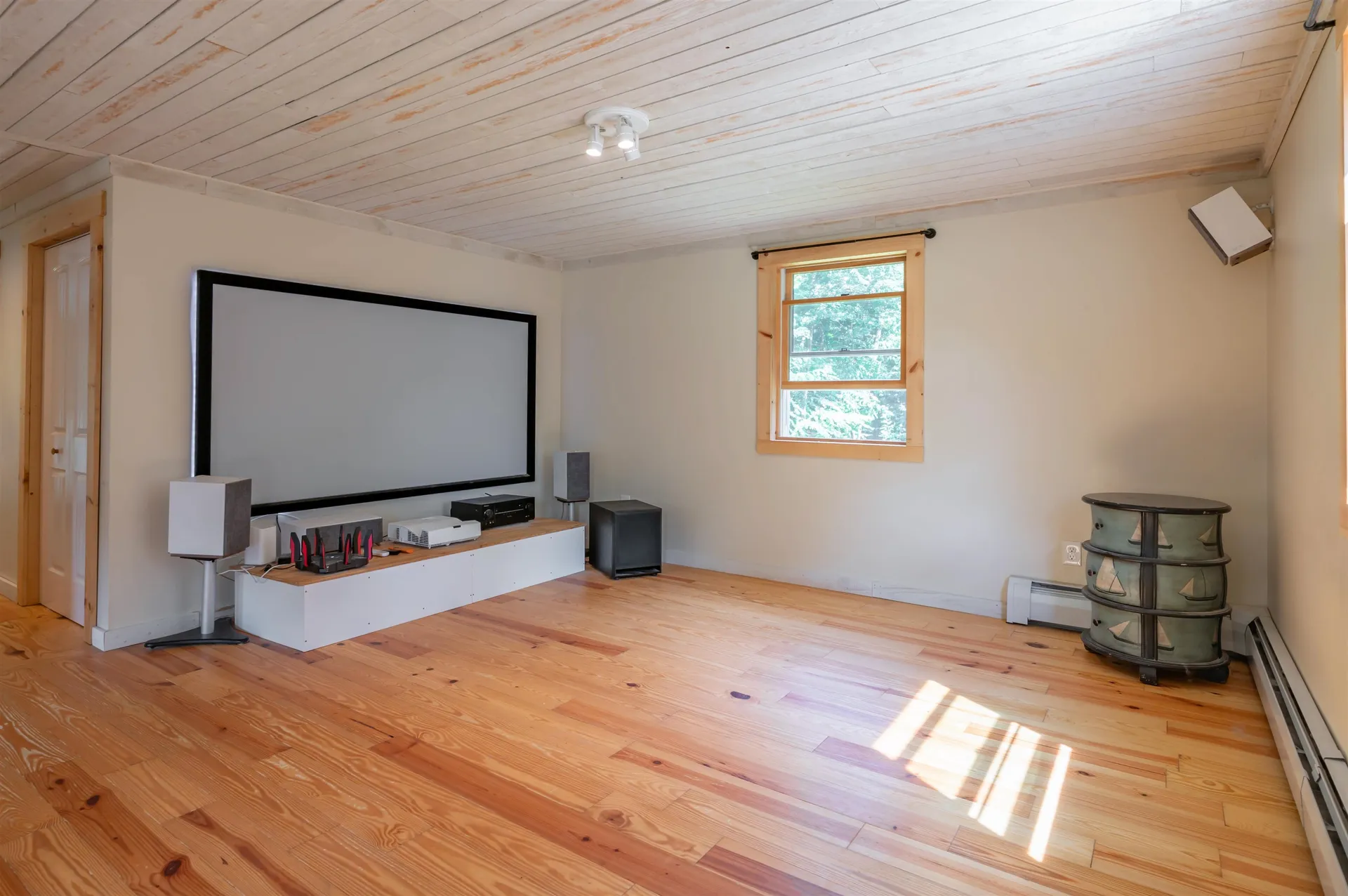 28 Birchwood Drive Weare NH 03281