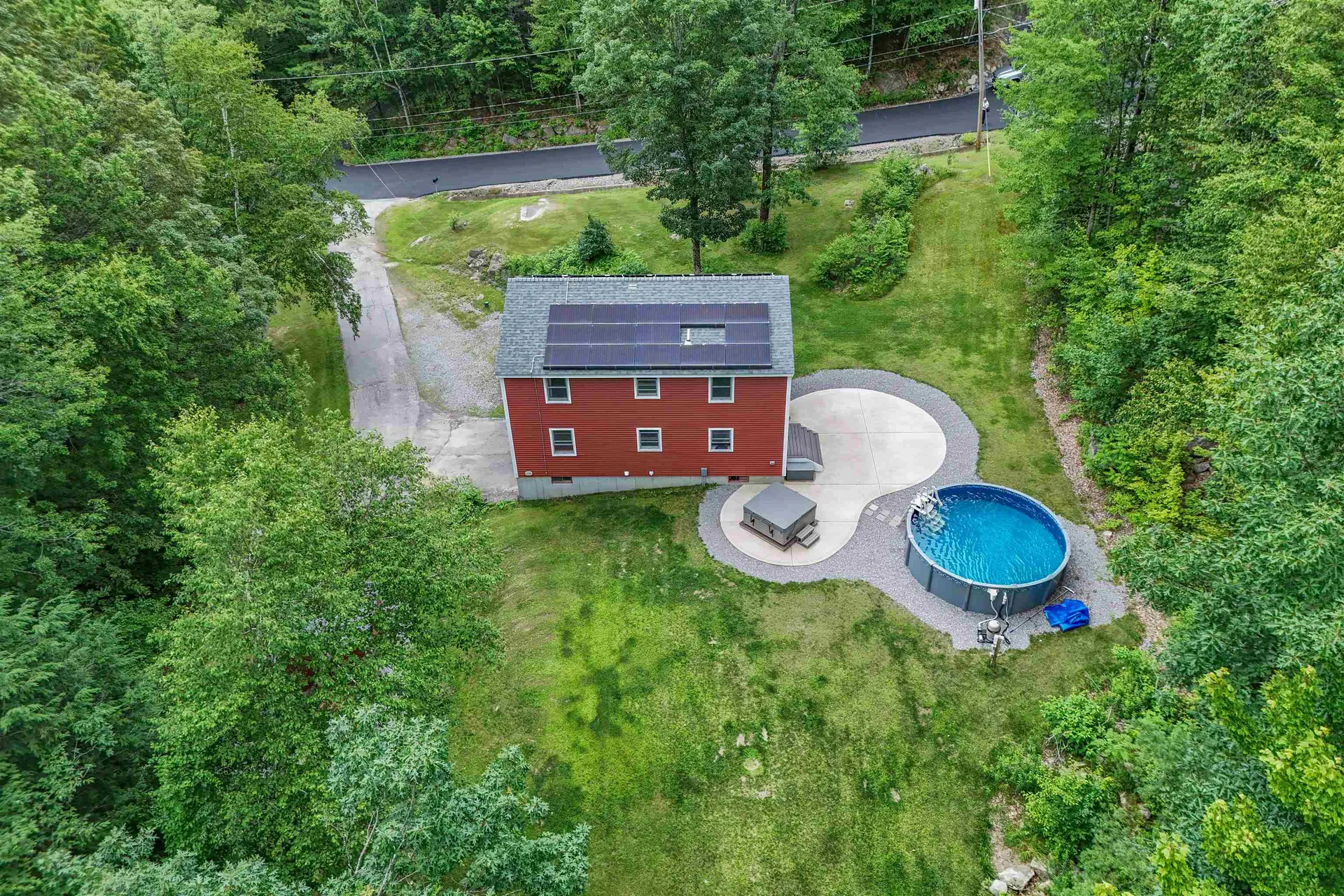 28 Birchwood Drive Weare NH 03281