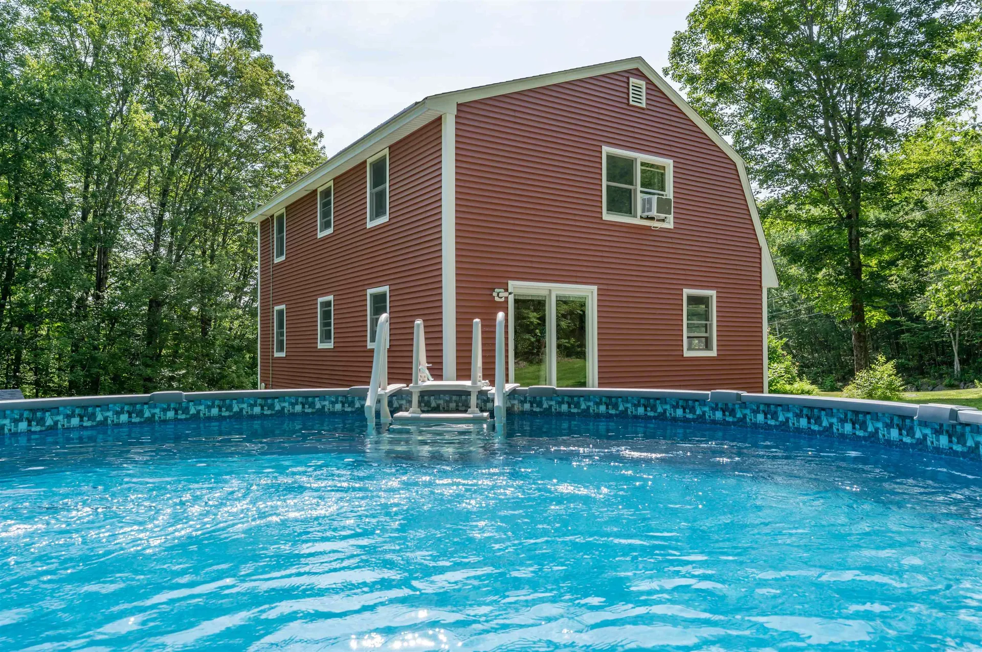 28 Birchwood Drive Weare NH 03281
