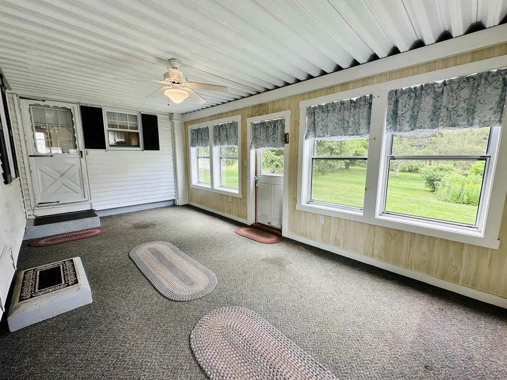 328 Corbin Road Newport NH 03773