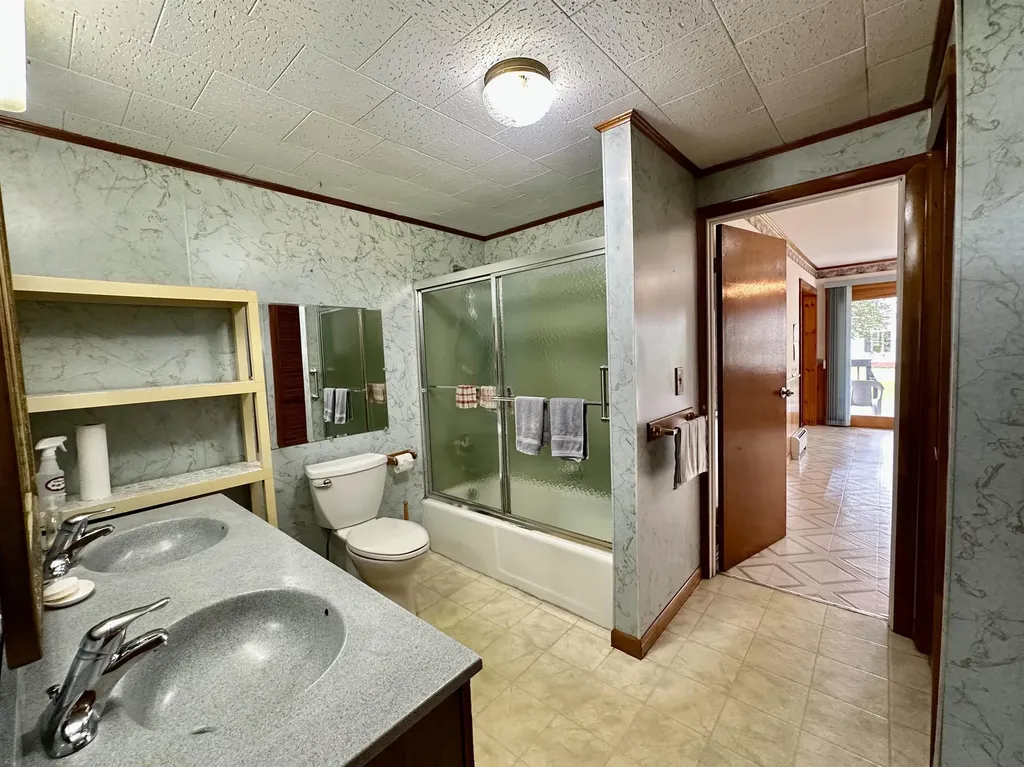 328 Corbin Road Newport NH 03773