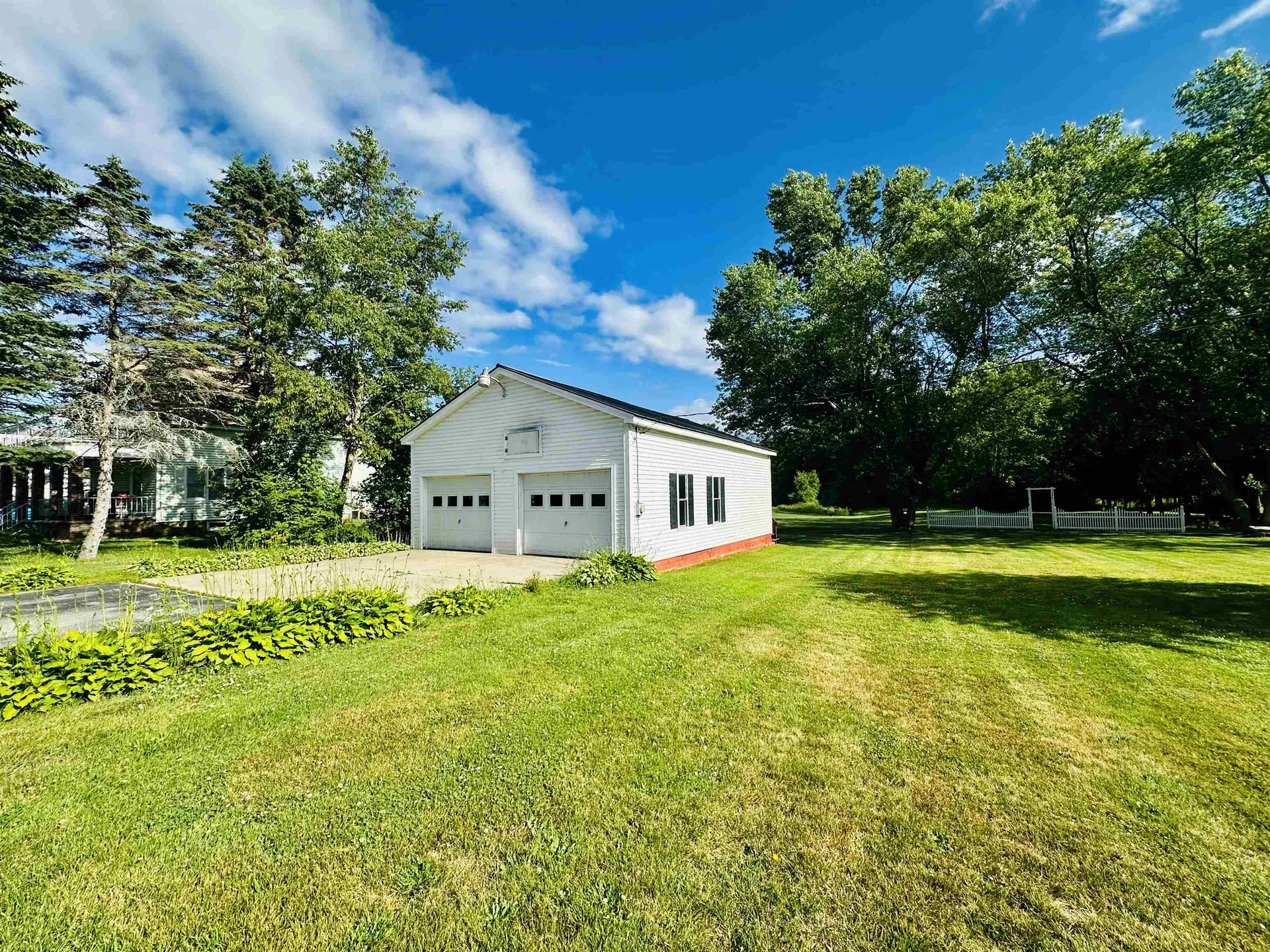 328 Corbin Road Newport NH 03773