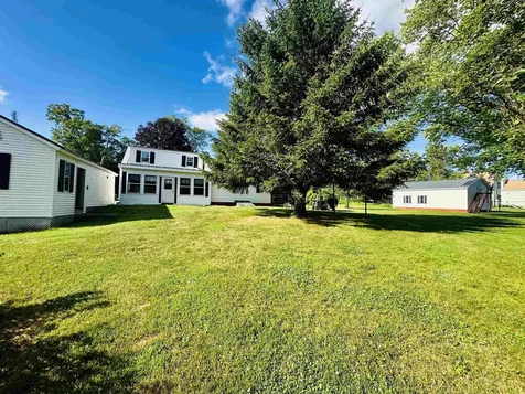 328 Corbin Road Newport NH 03773