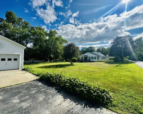 328 Corbin Road Newport NH 03773