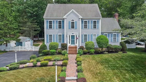 15 Quaker Lane Seabrook NH 03874