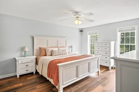 15 Quaker Lane Seabrook NH 03874