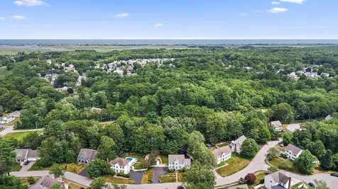 15 Quaker Lane Seabrook NH 03874