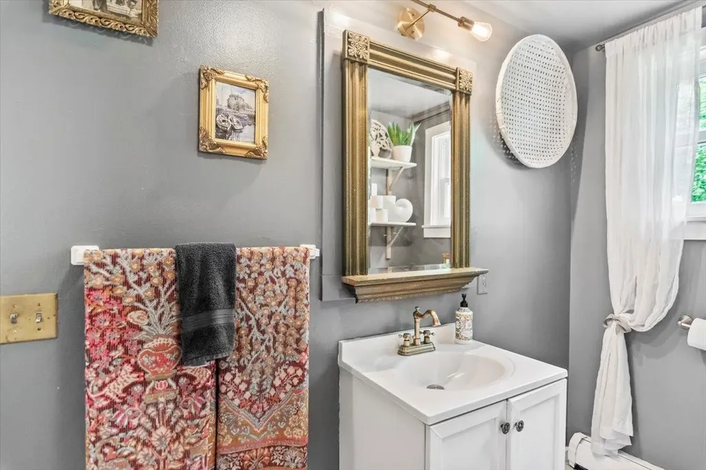 447 Farm Road Arlington VT 05250