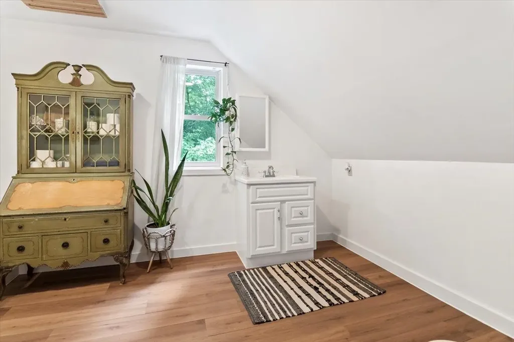 447 Farm Road Arlington VT 05250