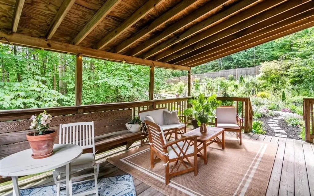 447 Farm Road Arlington VT 05250