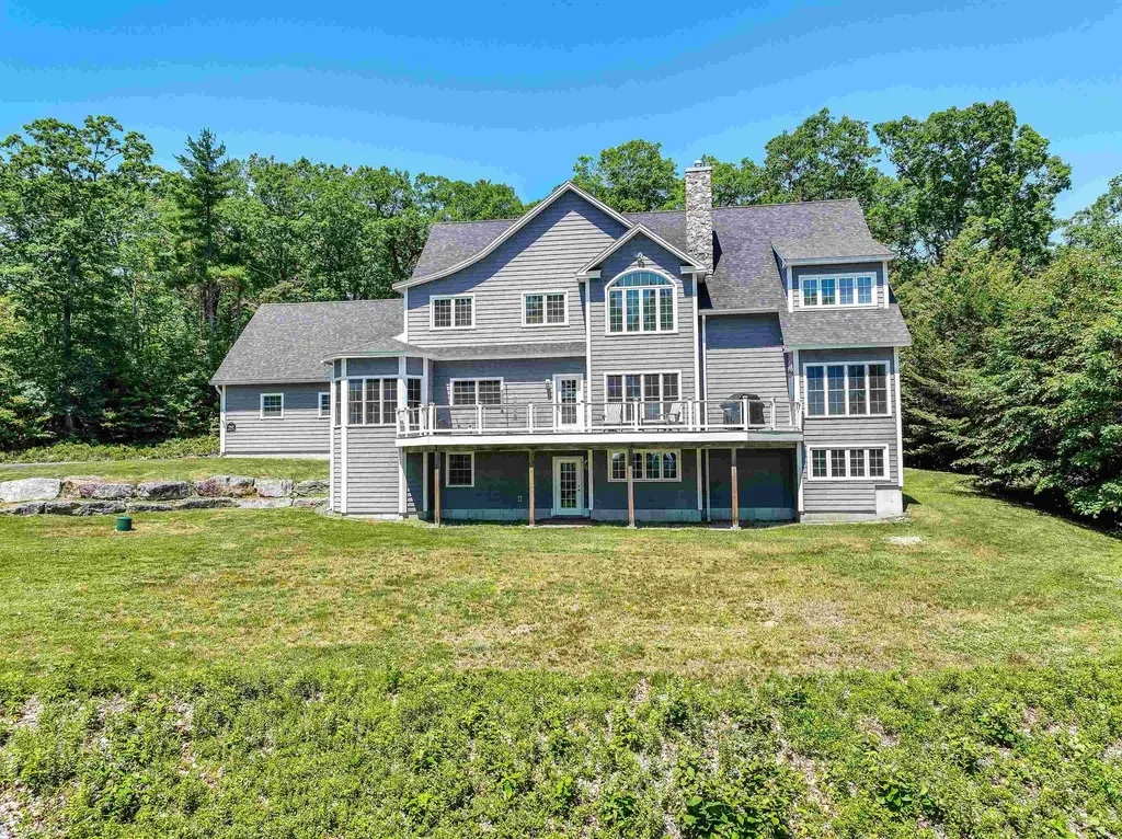 165 Ambrose Way Wolfeboro NH 03894-4013