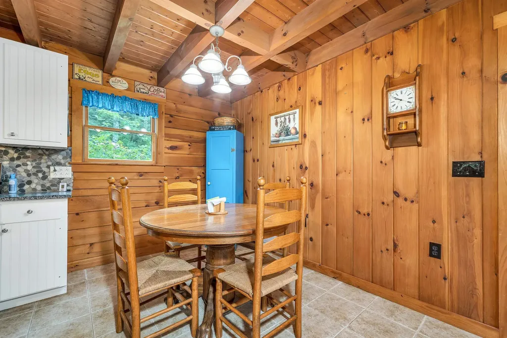 510 Lily Pond Road Haverhill NH 03780