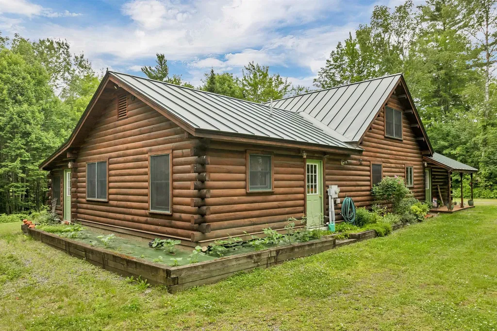 510 Lily Pond Road Haverhill NH 03780