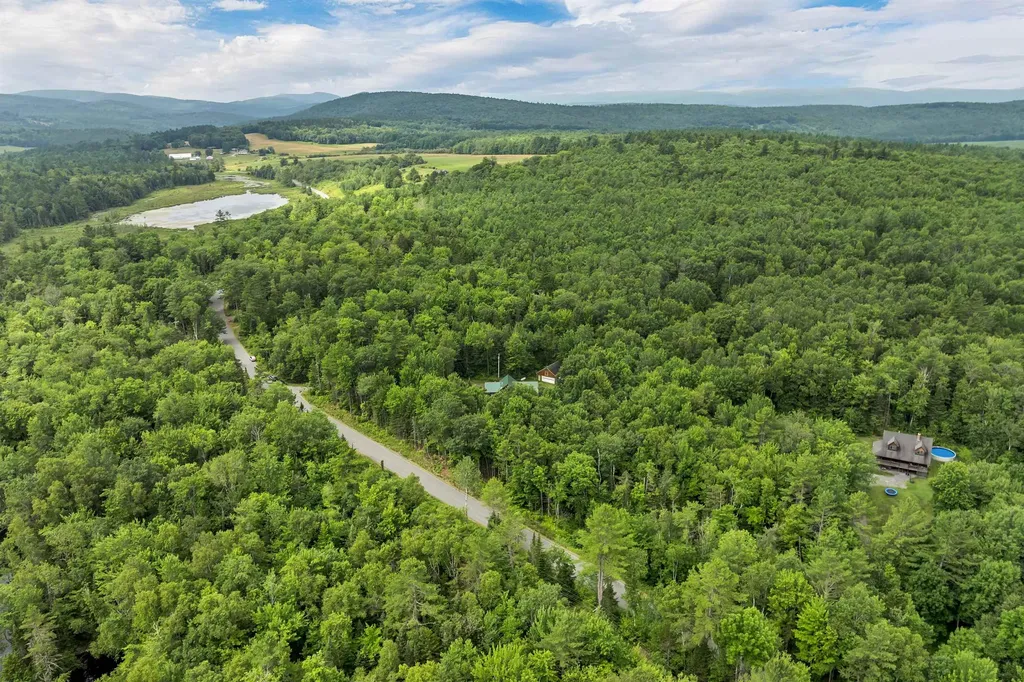 510 Lily Pond Road Haverhill NH 03780